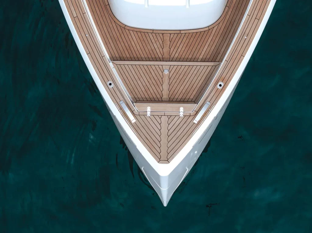 lacoche-yacht-bateaux-Location-Pardo-43-9