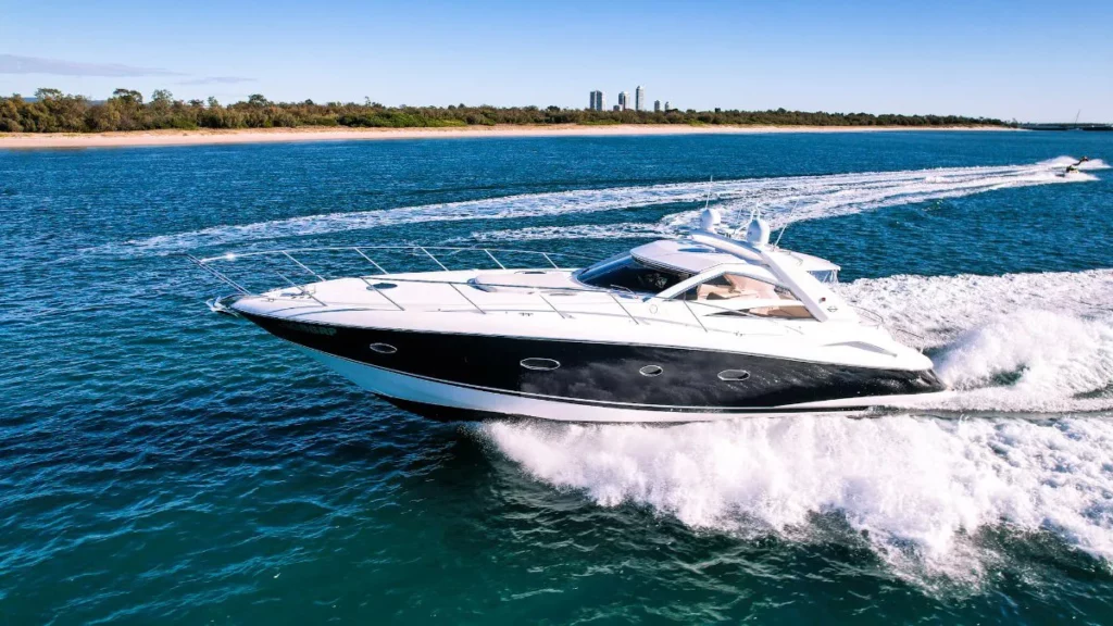 lacoche-yacht-bateaux-beneteau-Portofino-53-1