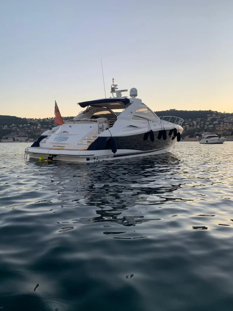 lacoche-yacht-bateaux-beneteau-Portofino-53-4