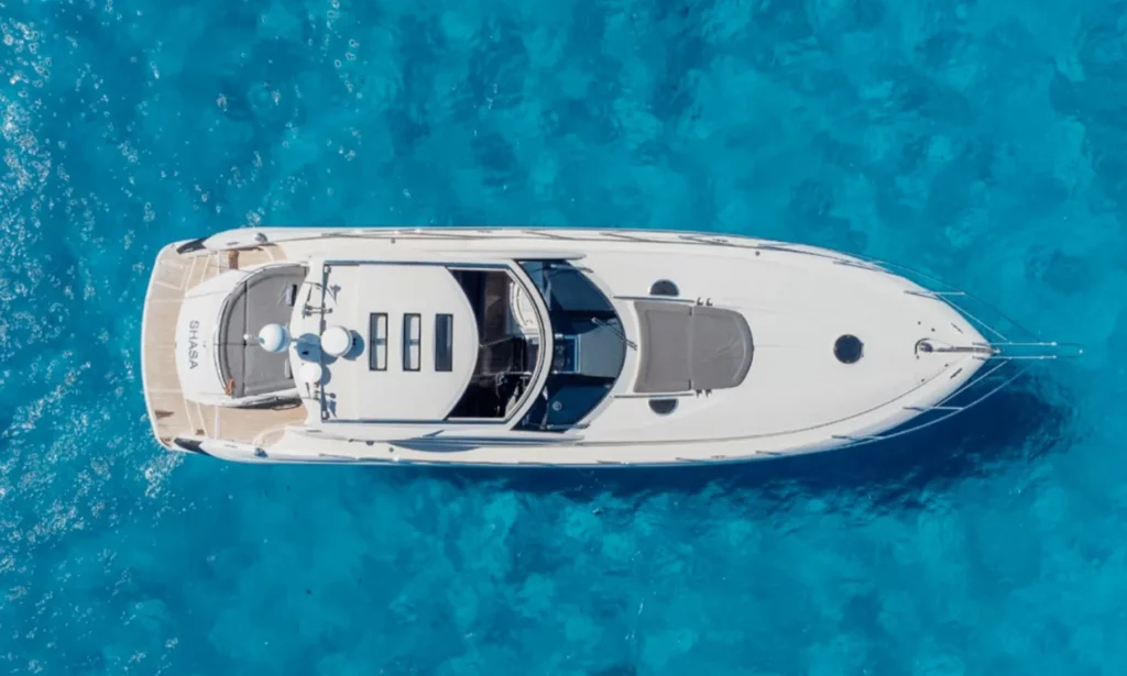 lacoche-yacht-bateaux-beneteau-Portofino-53-8