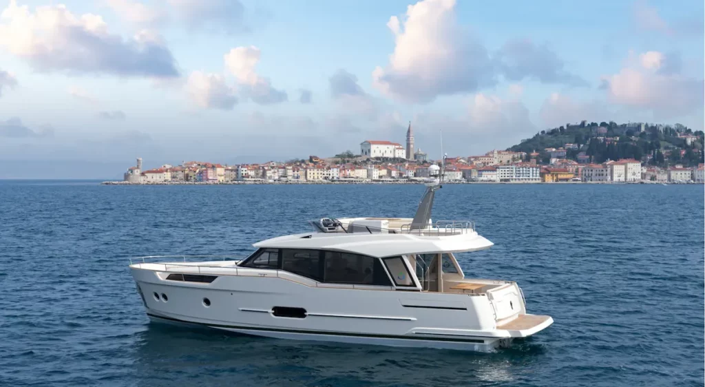 lacoche-yacht-bateaux-beneteau-location-Greenline-48-3