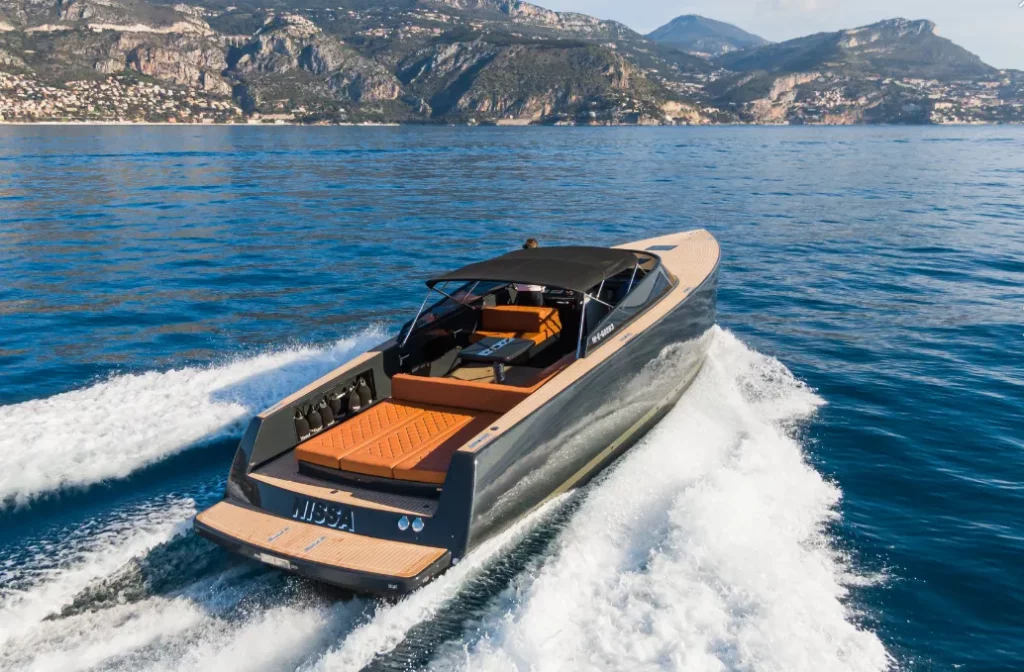 lacoche-yacht-bateaux-beneteau-location-Vandutch-40-10