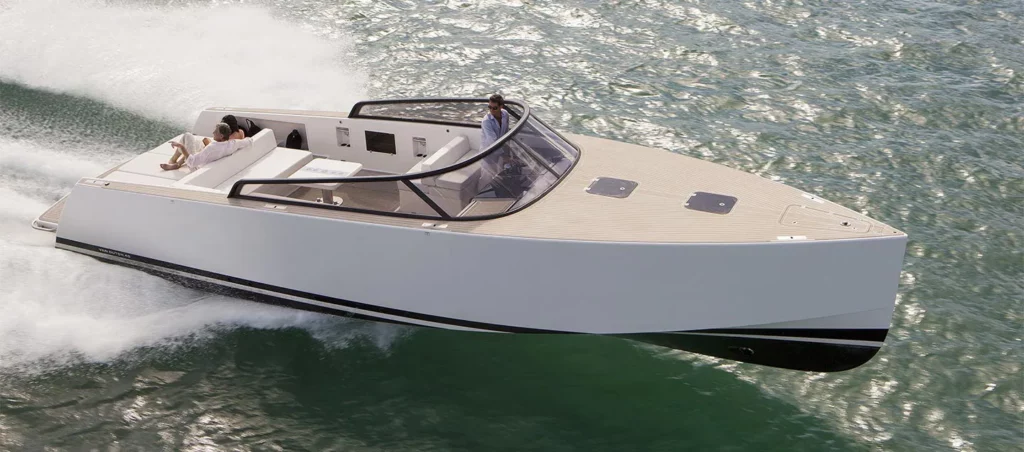 lacoche-yacht-bateaux-beneteau-location-Vandutch-40-19