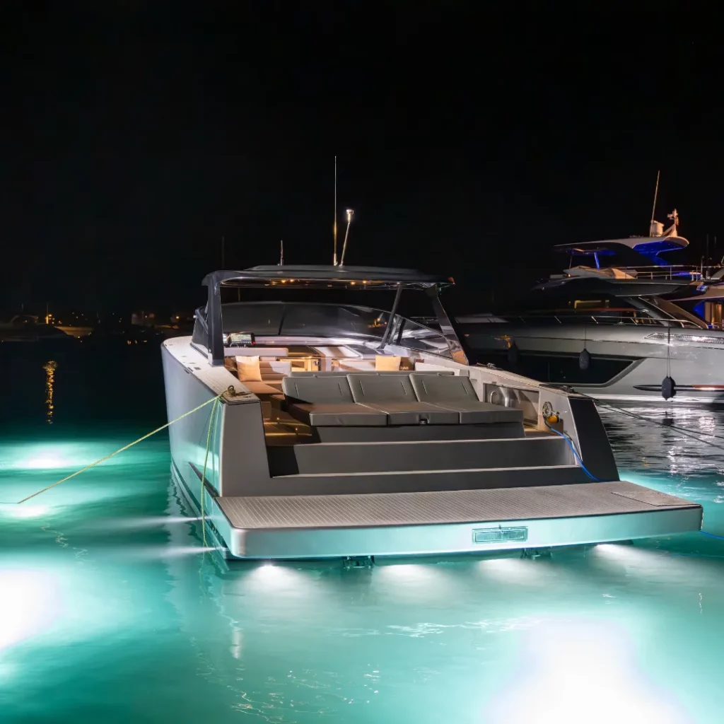 lacoche-yacht-bateaux-beneteau-location-Vandutch-40-2
