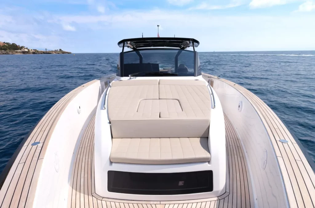 lacoche-yacht-bateaux-location-pardo-50-10
