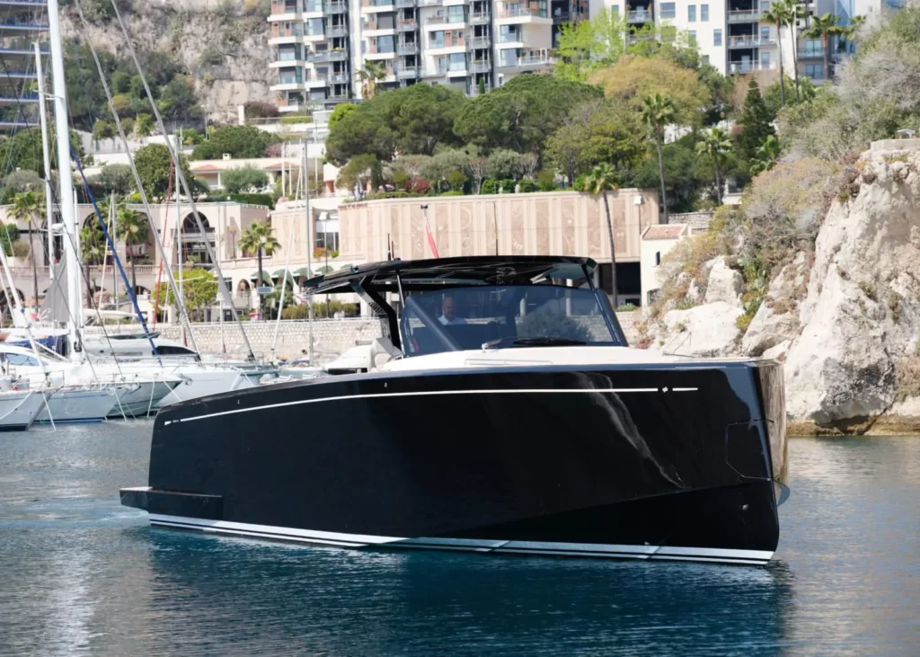 lacoche-yacht-bateaux-location-pardo-50-14