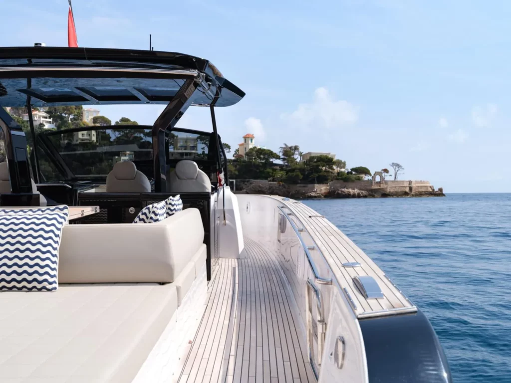 lacoche-yacht-bateaux-location-pardo-50-22
