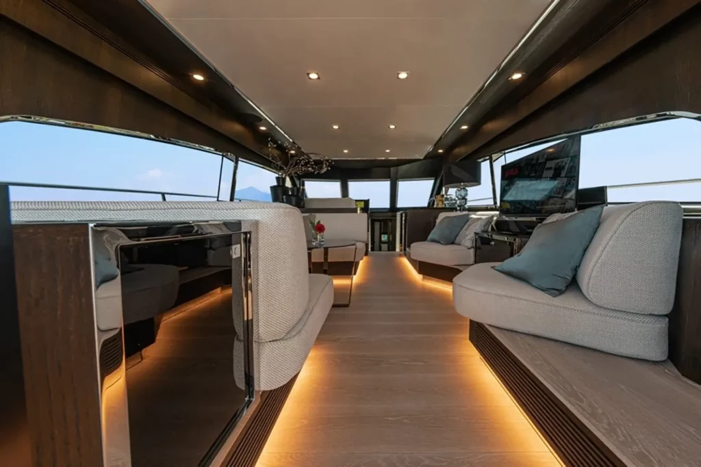 lacoche-yacht-bateaux-location-sichterman-68-47