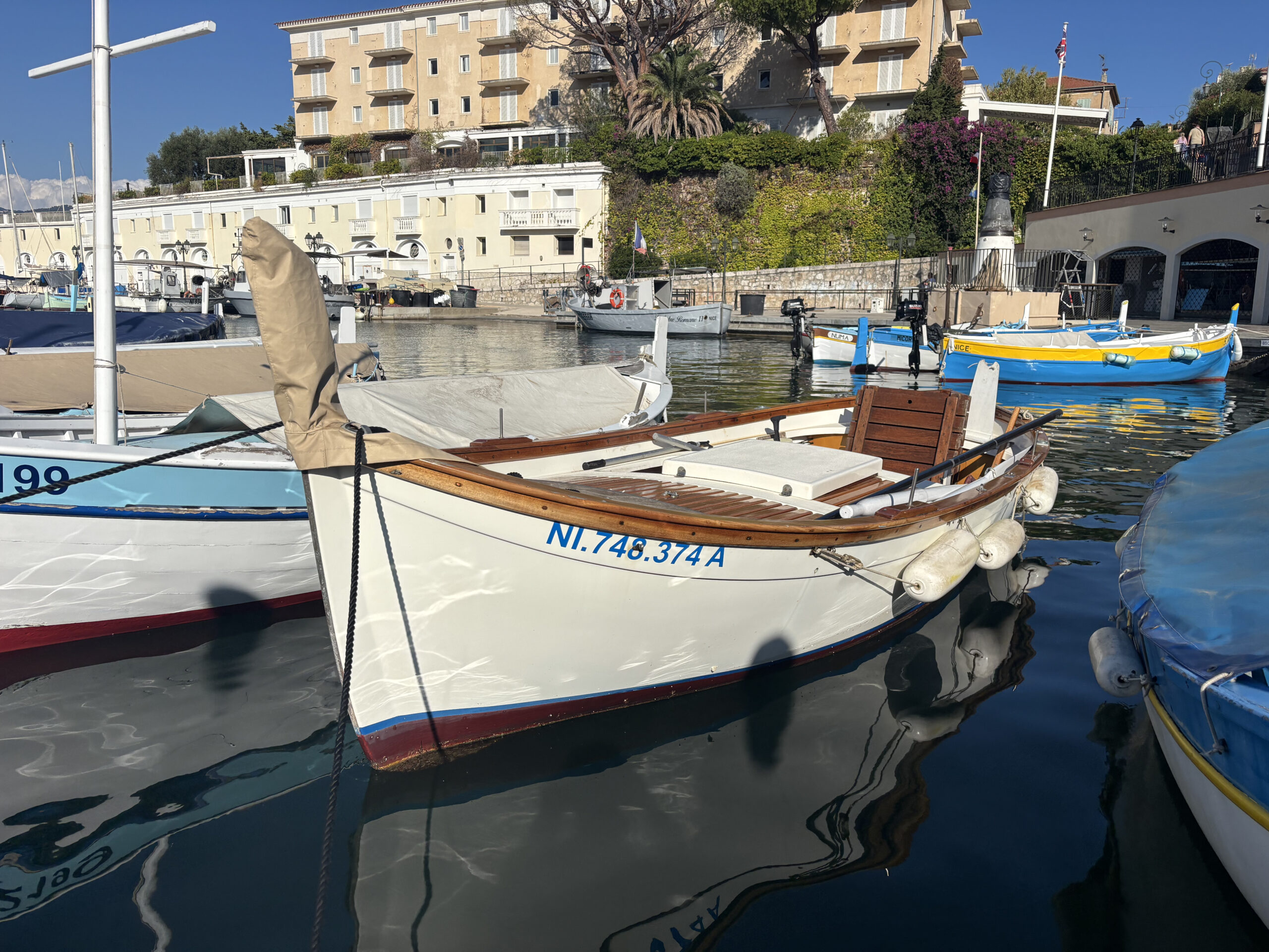 Pointu gozzo à vendre